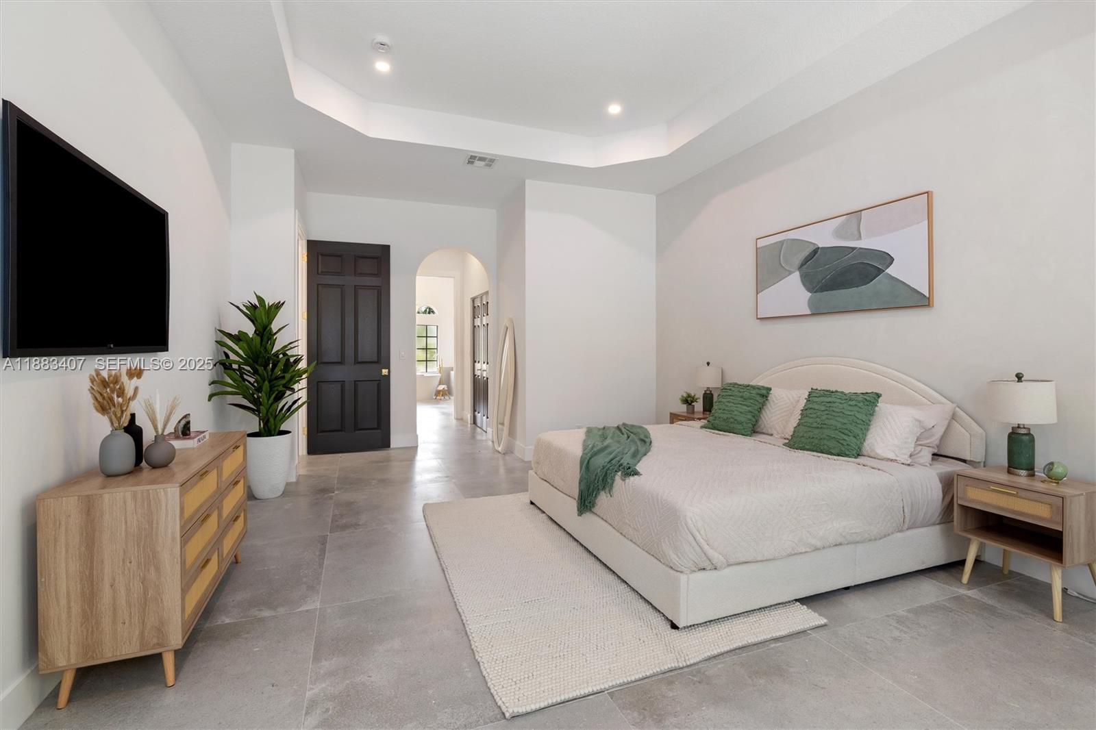 10275 Oak Meadow Lane