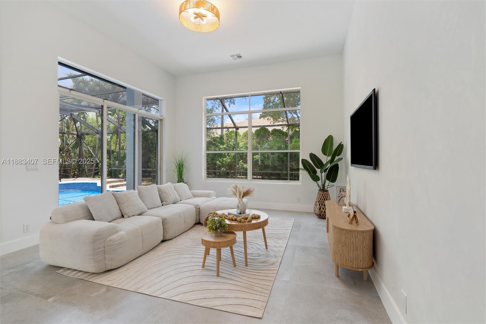 10275 Oak Meadow Lane