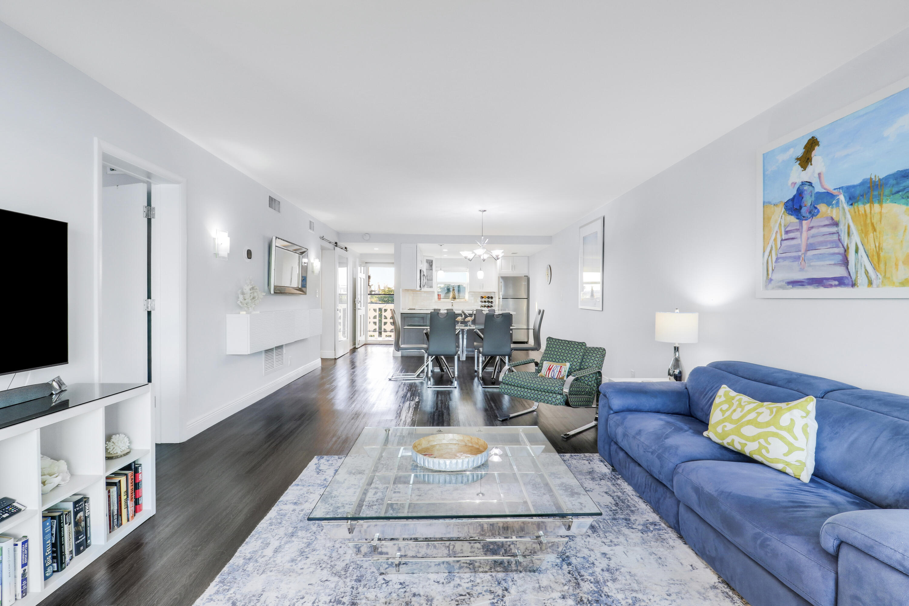 52 Yacht Club Drive 402