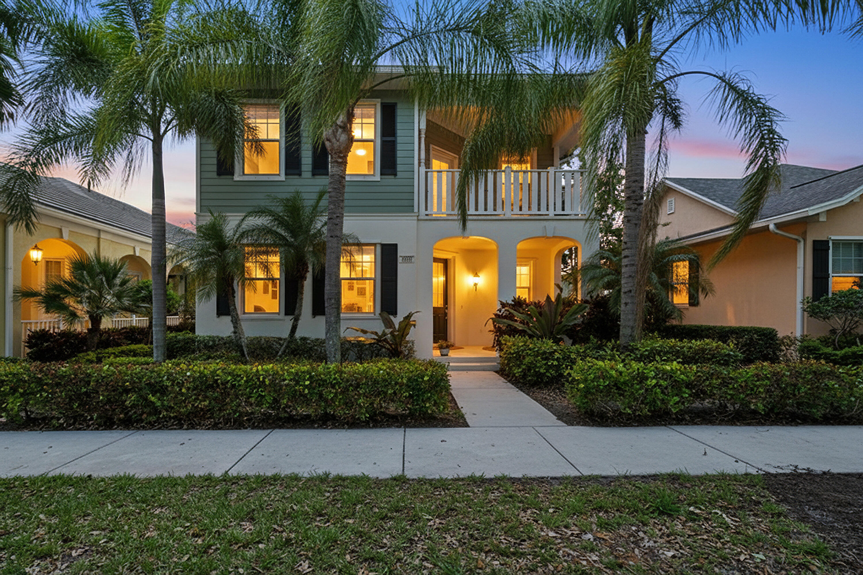2672 E Community Drive