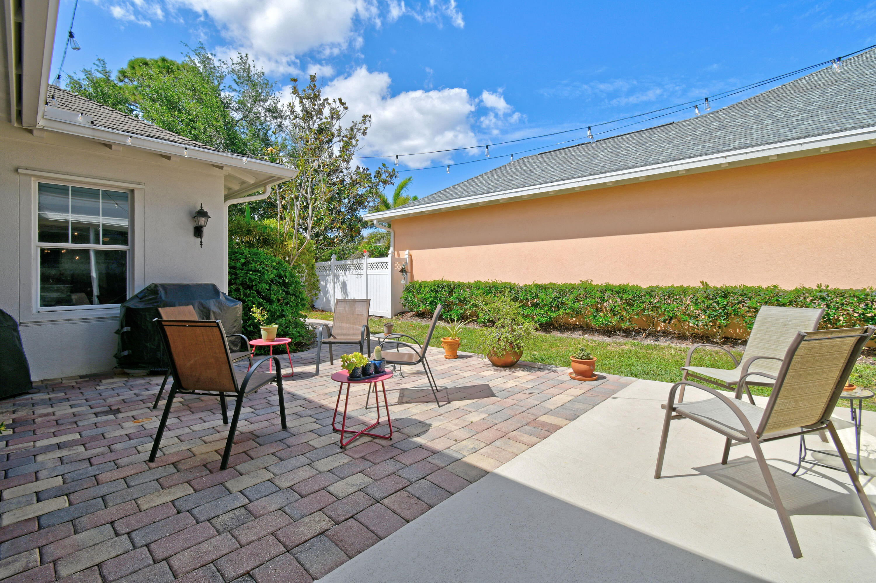 2672 E Community Drive