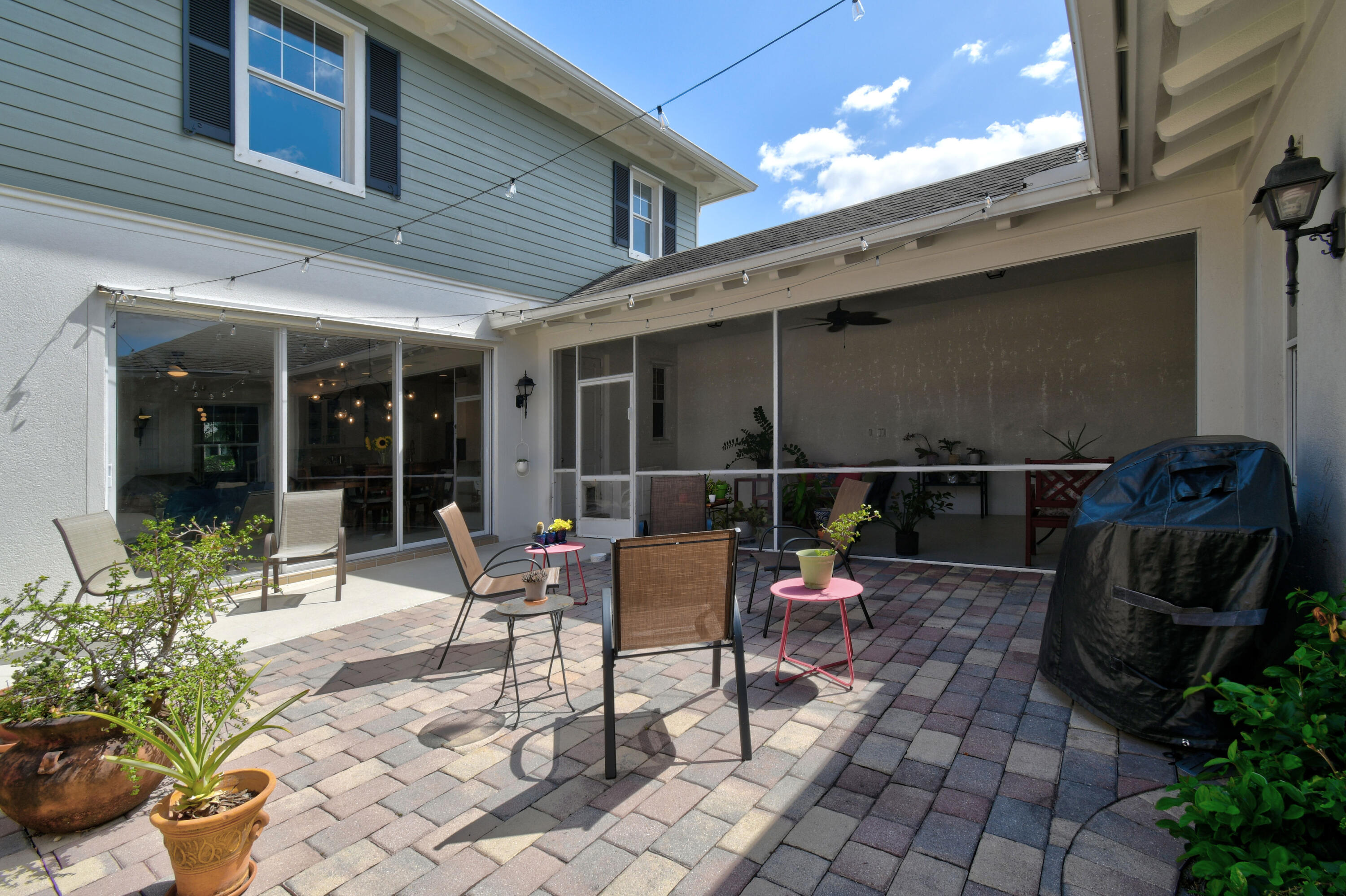 2672 E Community Drive