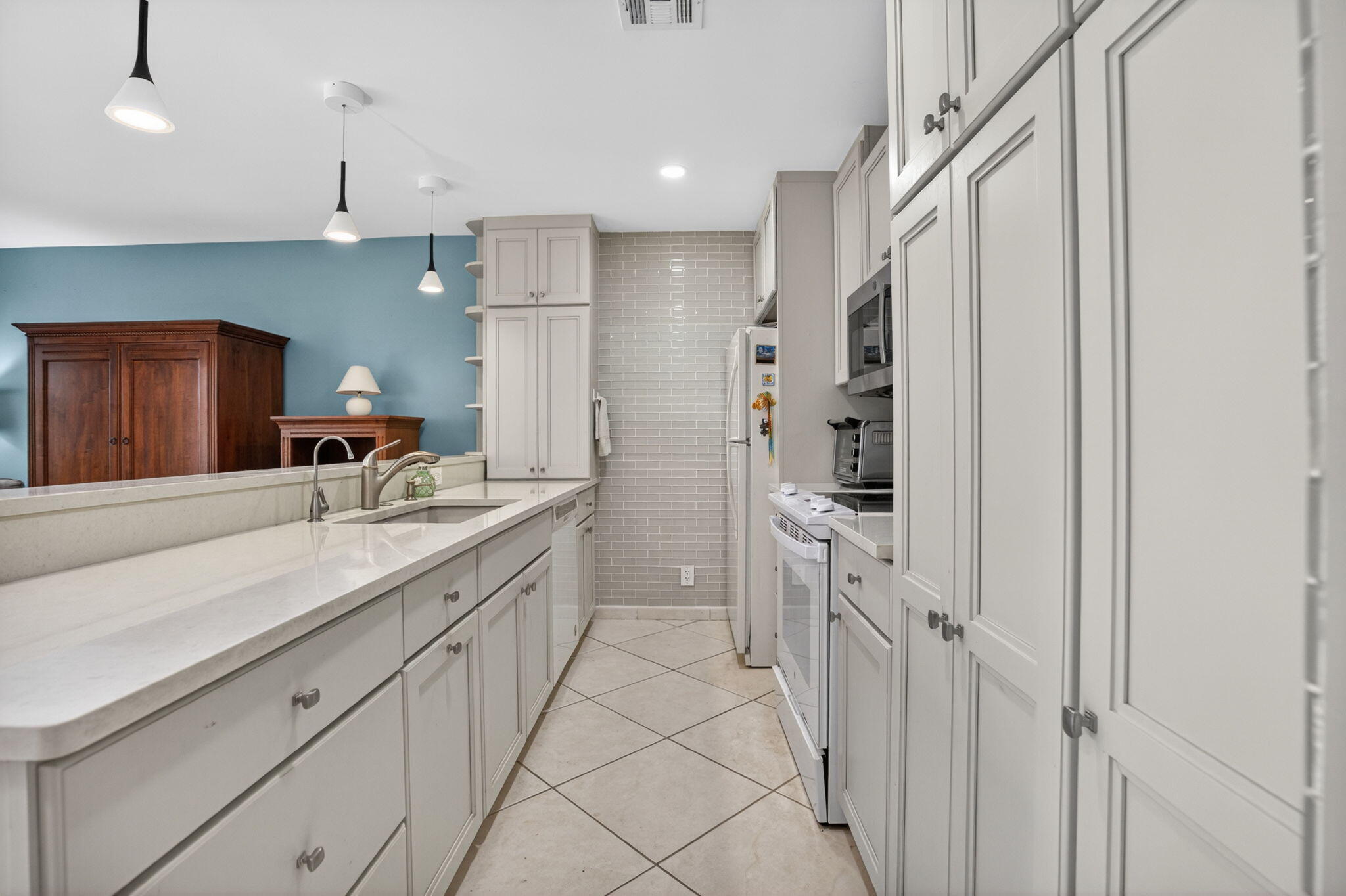 6271 Riverwalk Lane 4