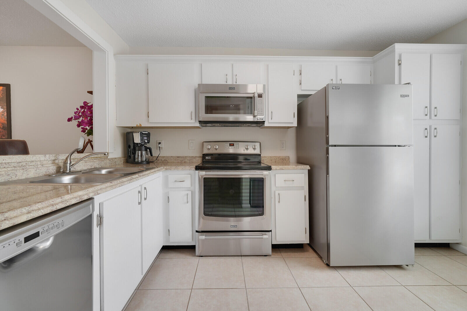 215 Palmetto Court