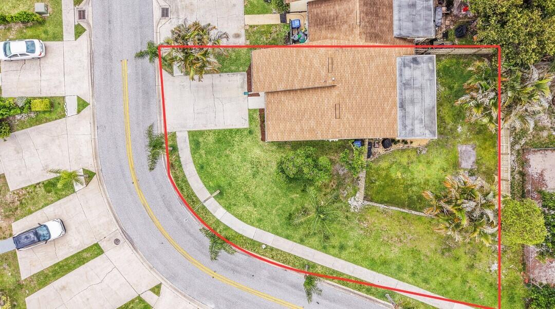 215 Palmetto Court