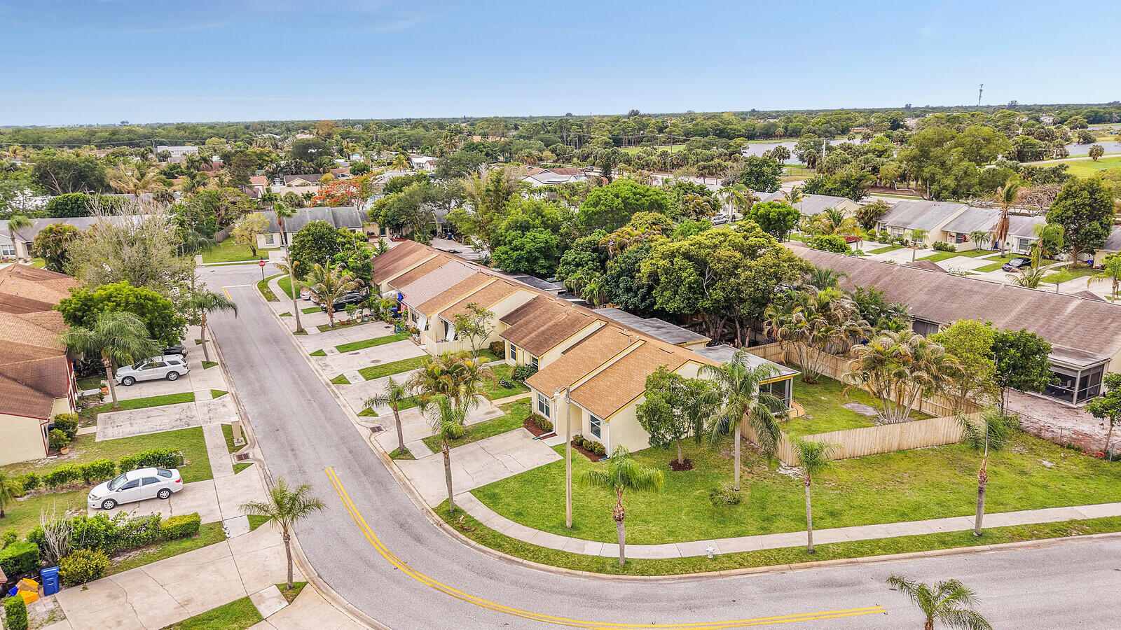 215 Palmetto Court