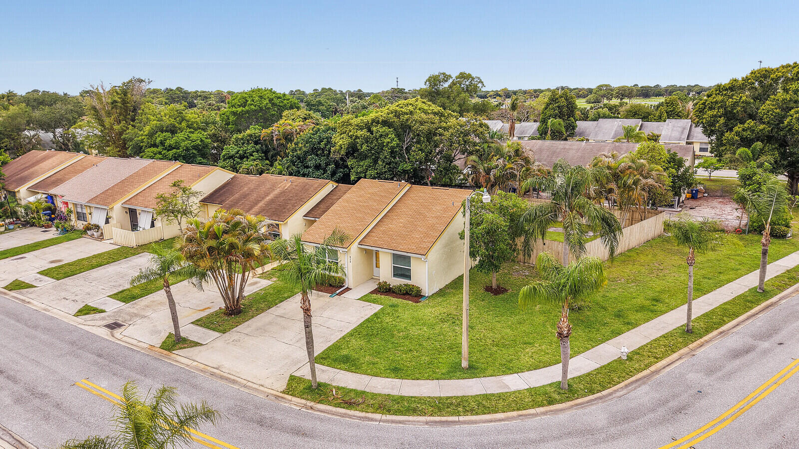 215 Palmetto Court