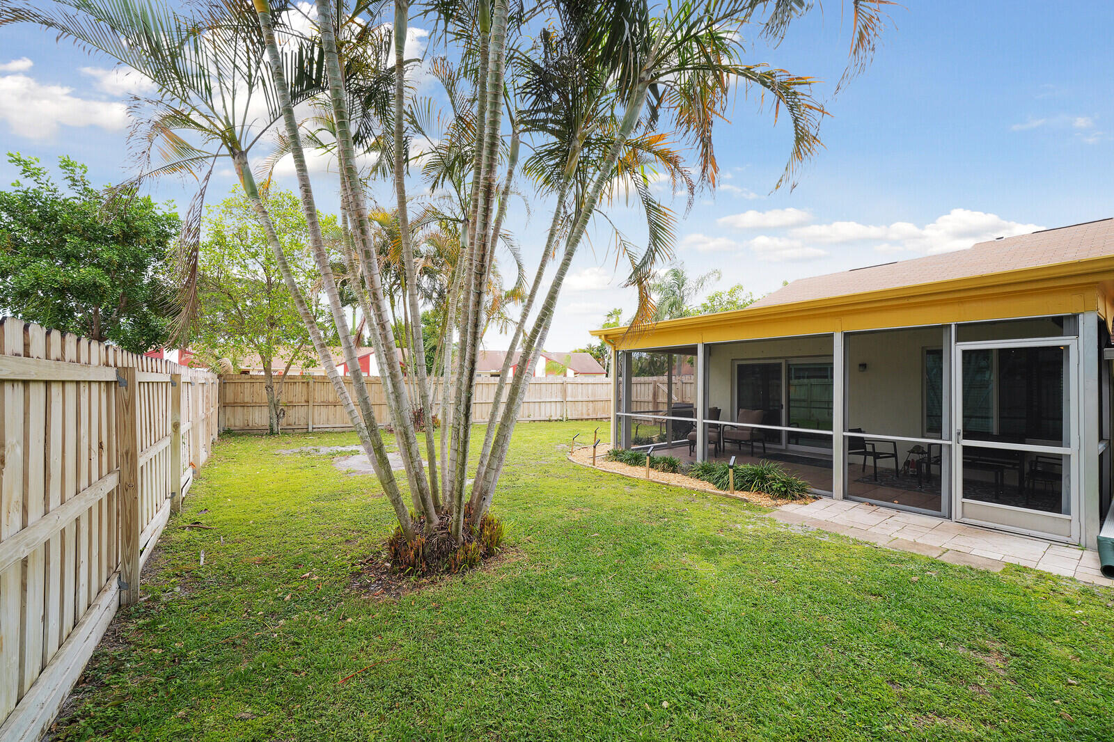 215 Palmetto Court