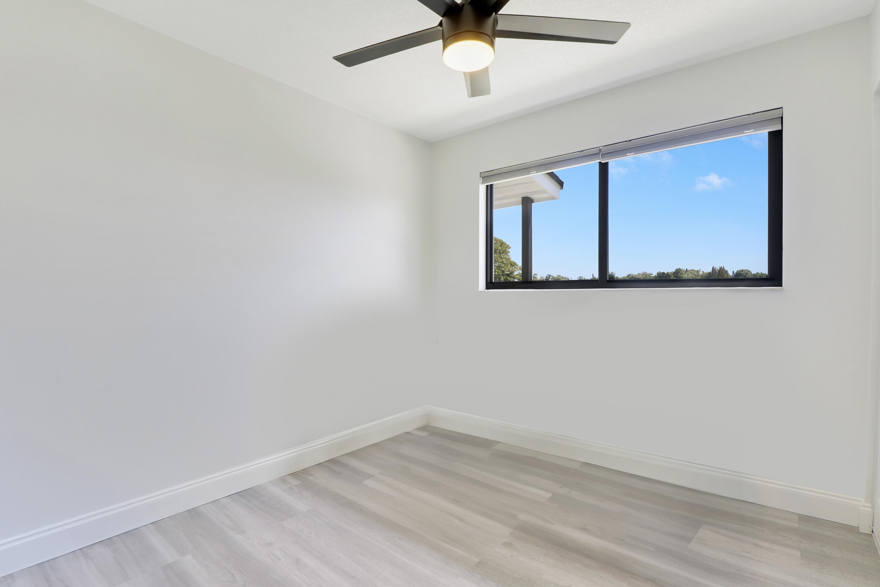 9291 Bloomfield Drive