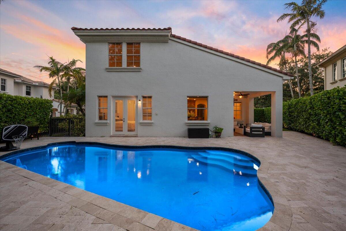 2104 Spring Court
