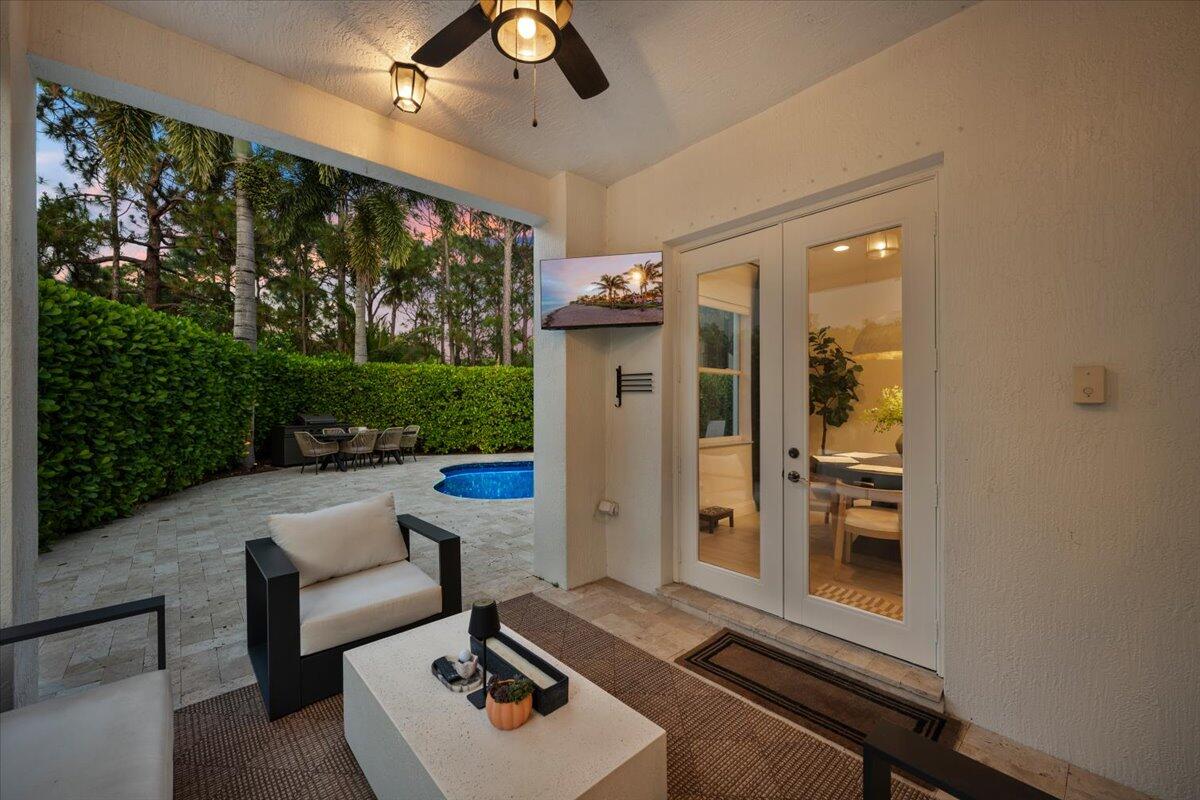 2104 Spring Court