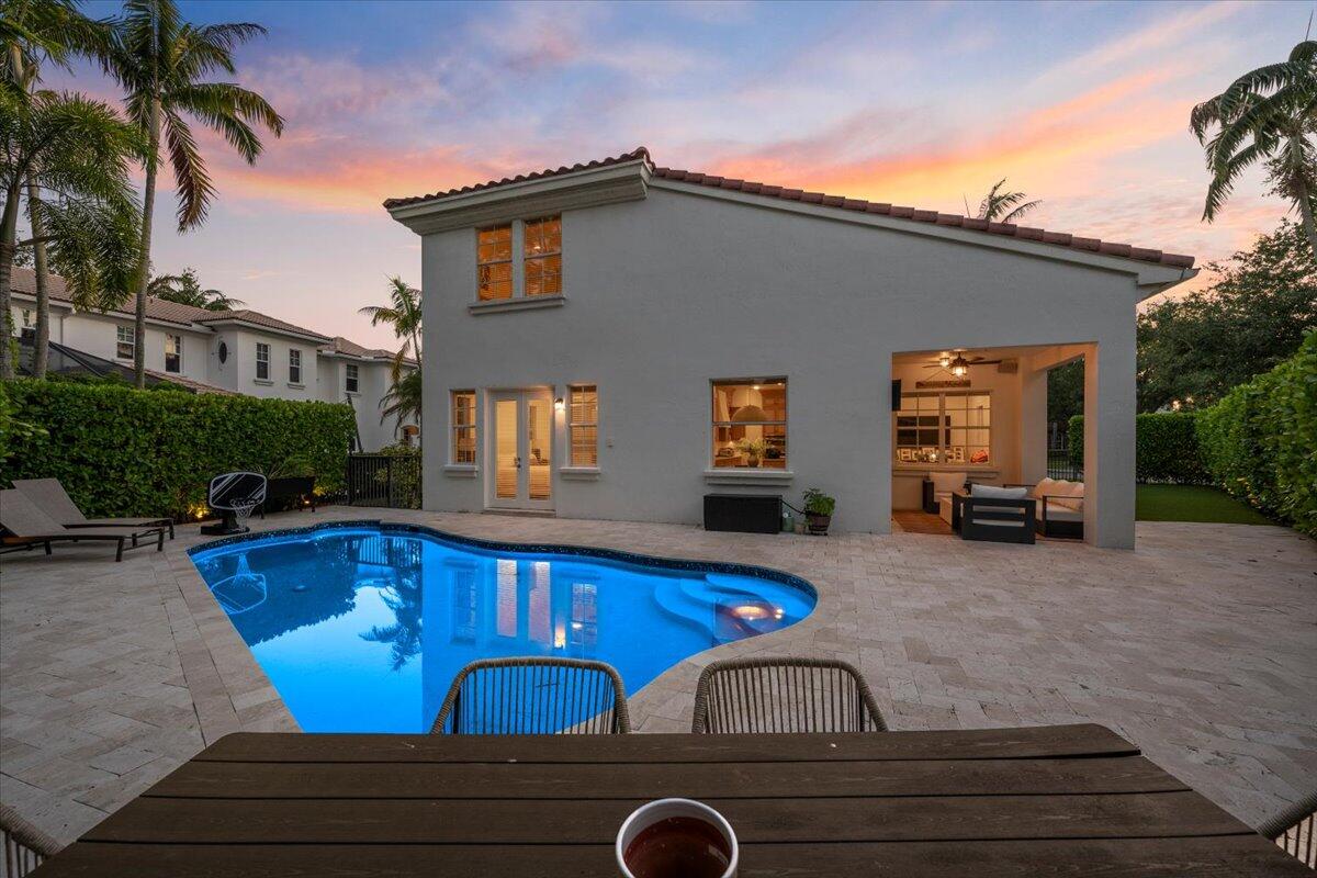 2104 Spring Court