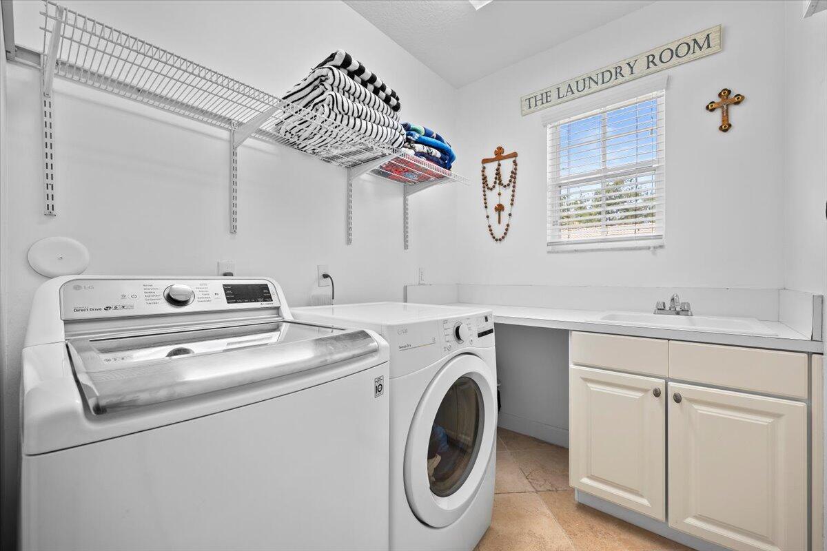 2104 Spring Court