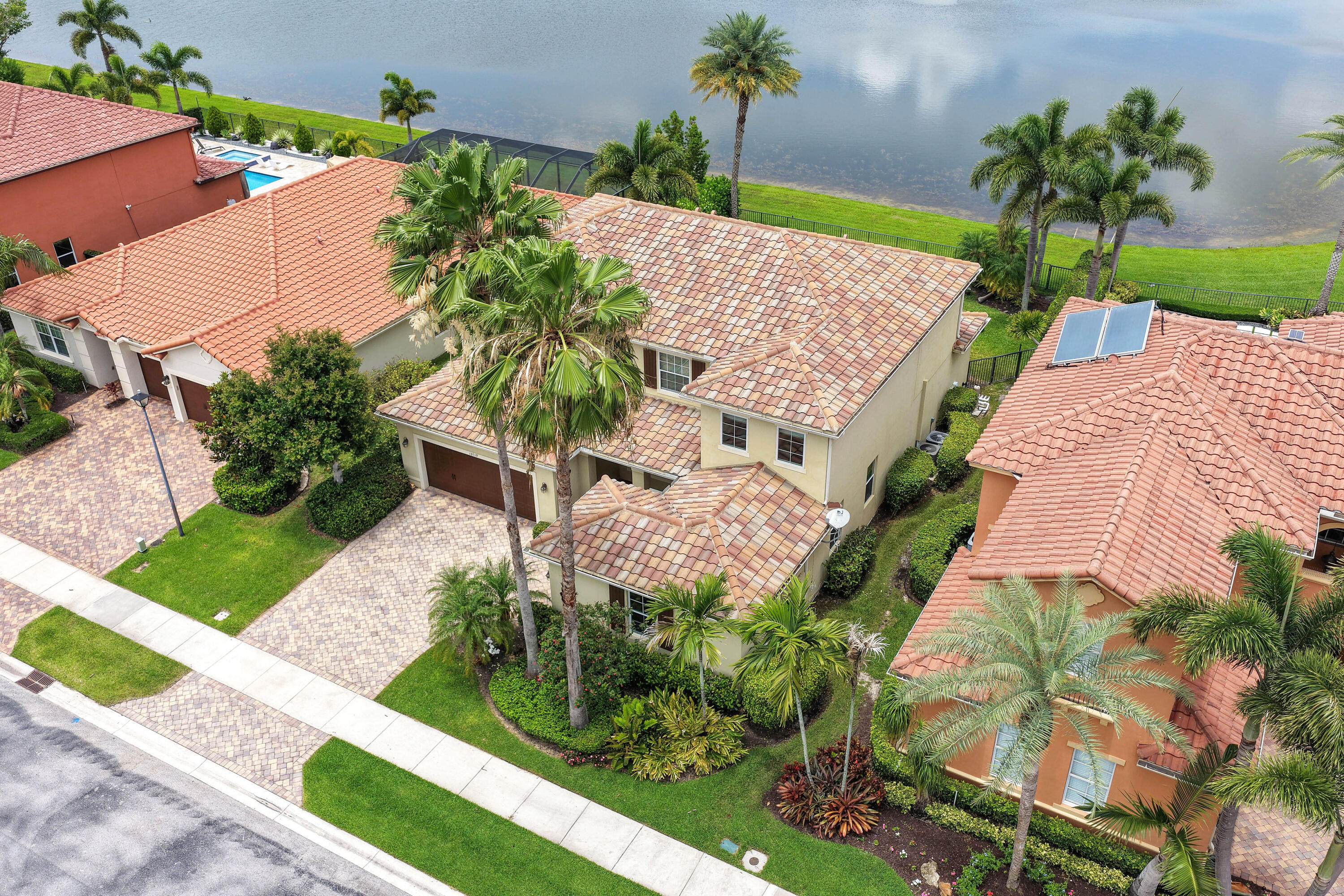 10519 Longleaf Lane
