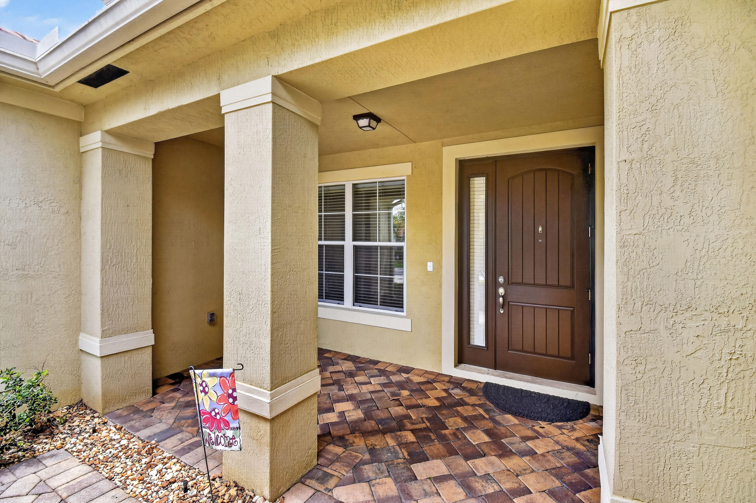 10519 Longleaf Lane