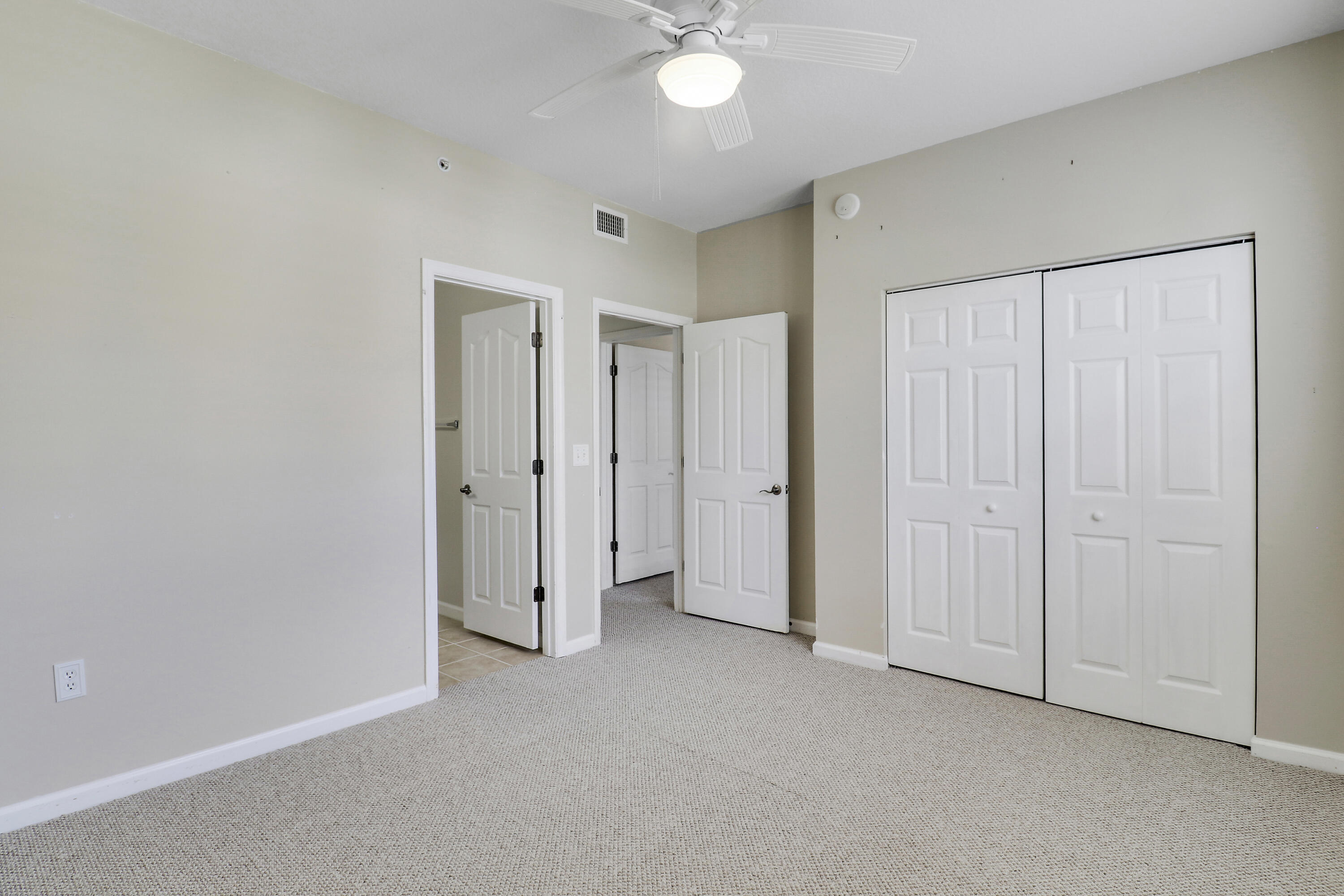 155 Galicia Way 204