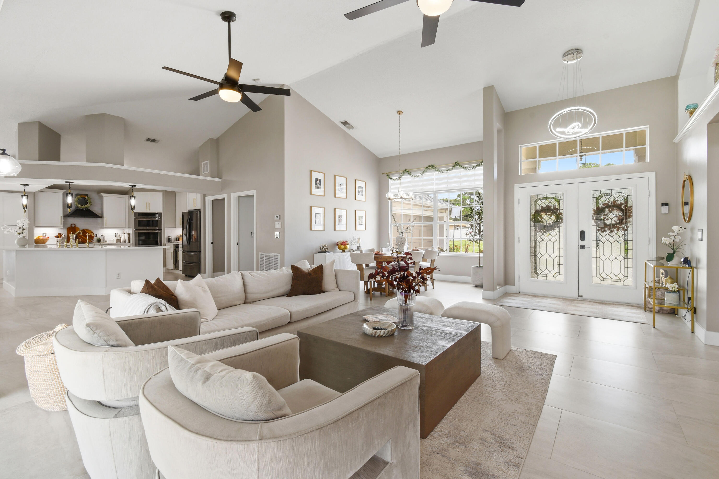 1718 SW Penrose Avenue, Port St. Lucie