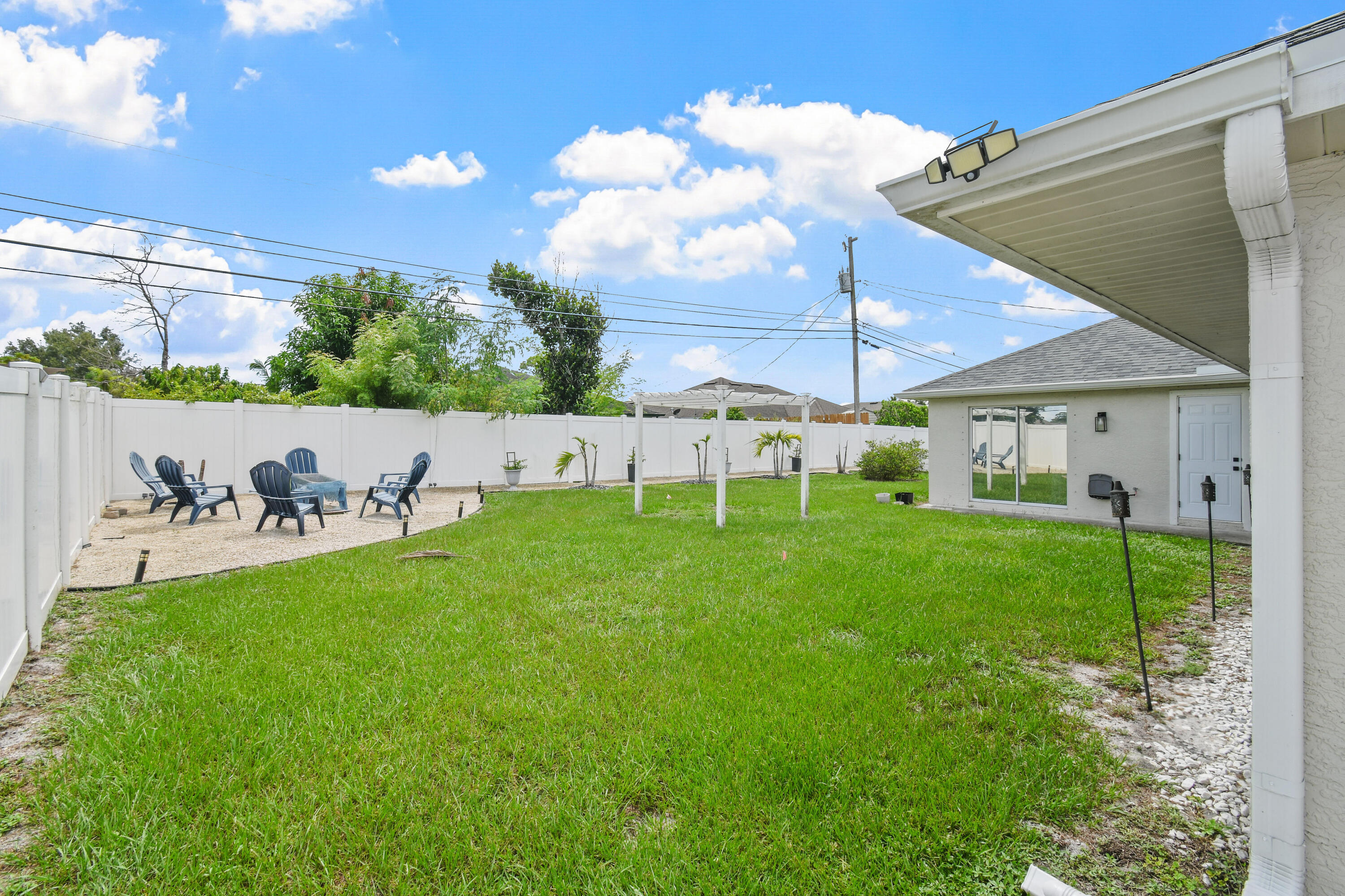 1718 SW Penrose Avenue, Port St. Lucie