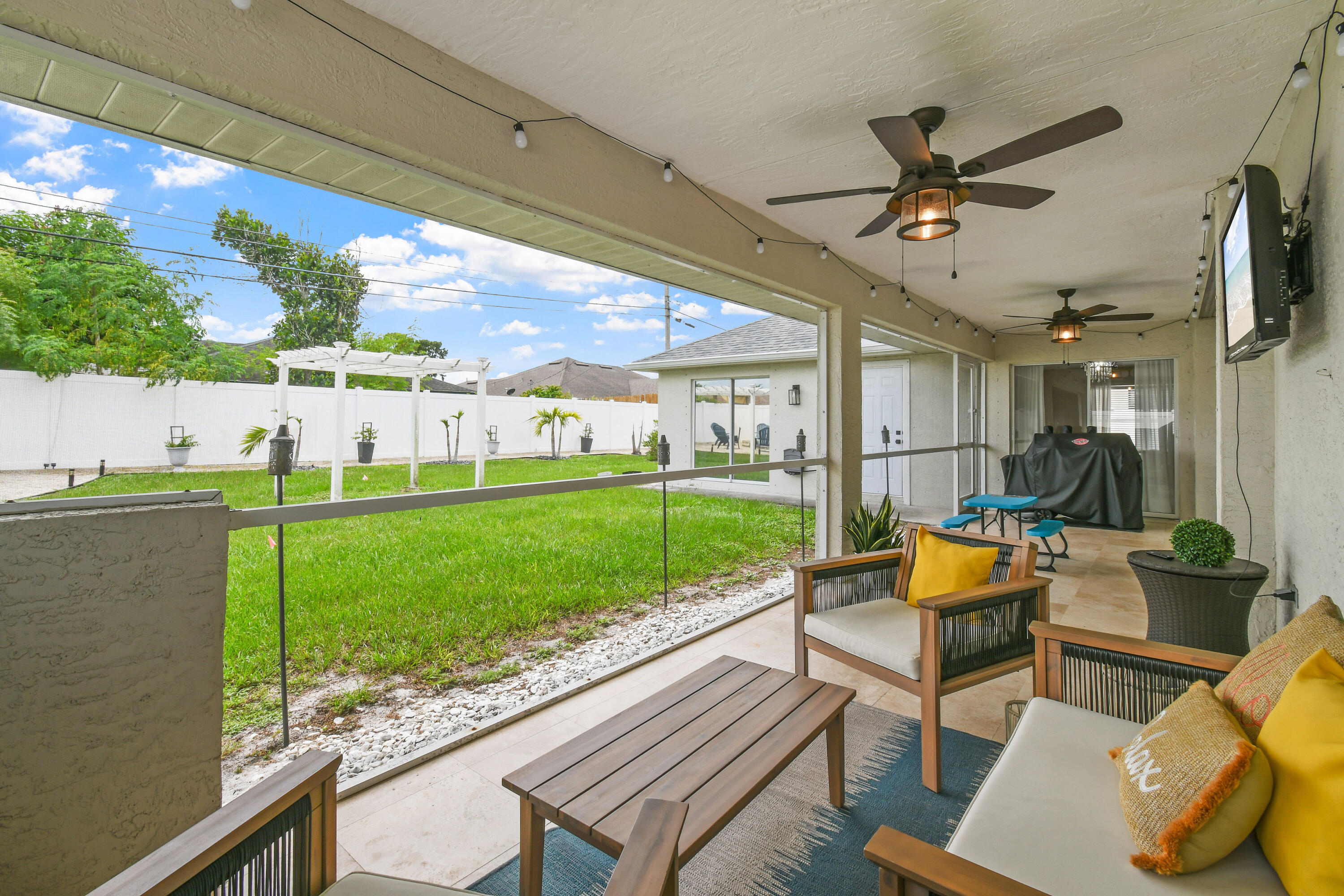 1718 SW Penrose Avenue, Port St. Lucie