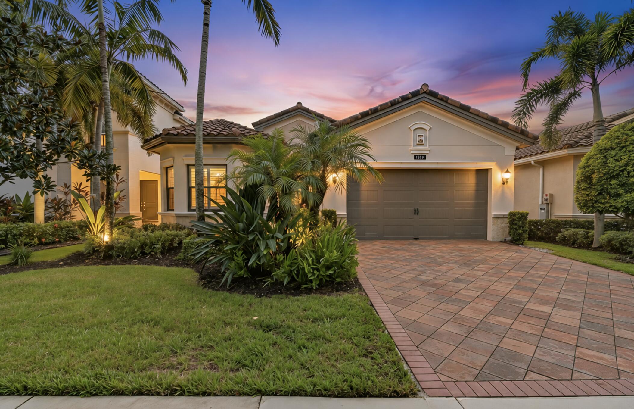 9512 Eden Roc Court