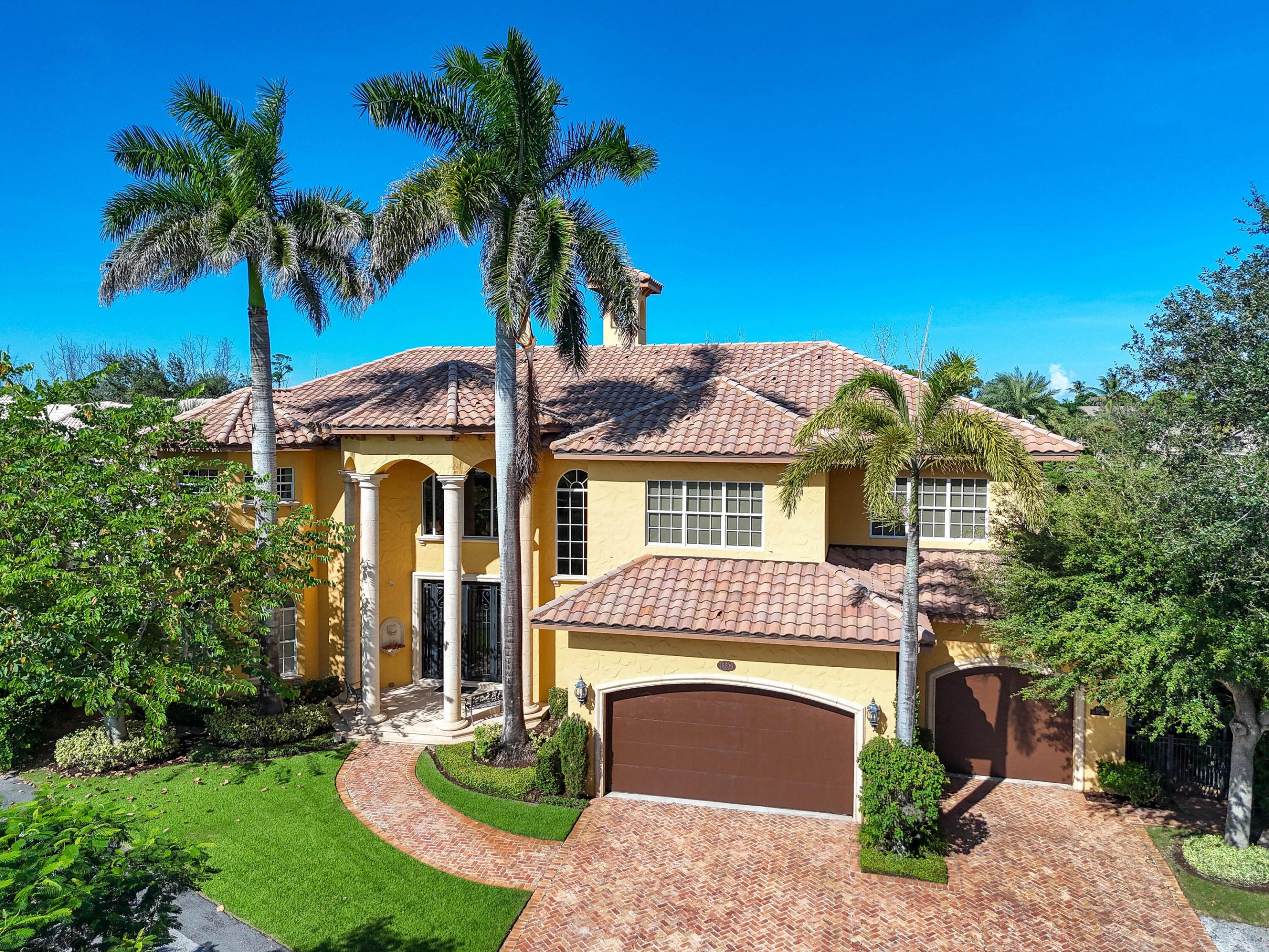 18519 SE Palm Island Lane