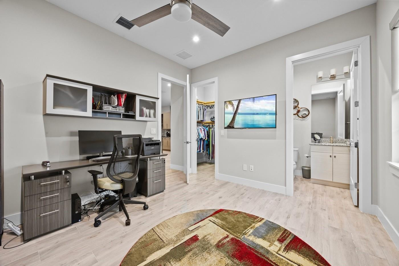 3069 Bellflower Circle