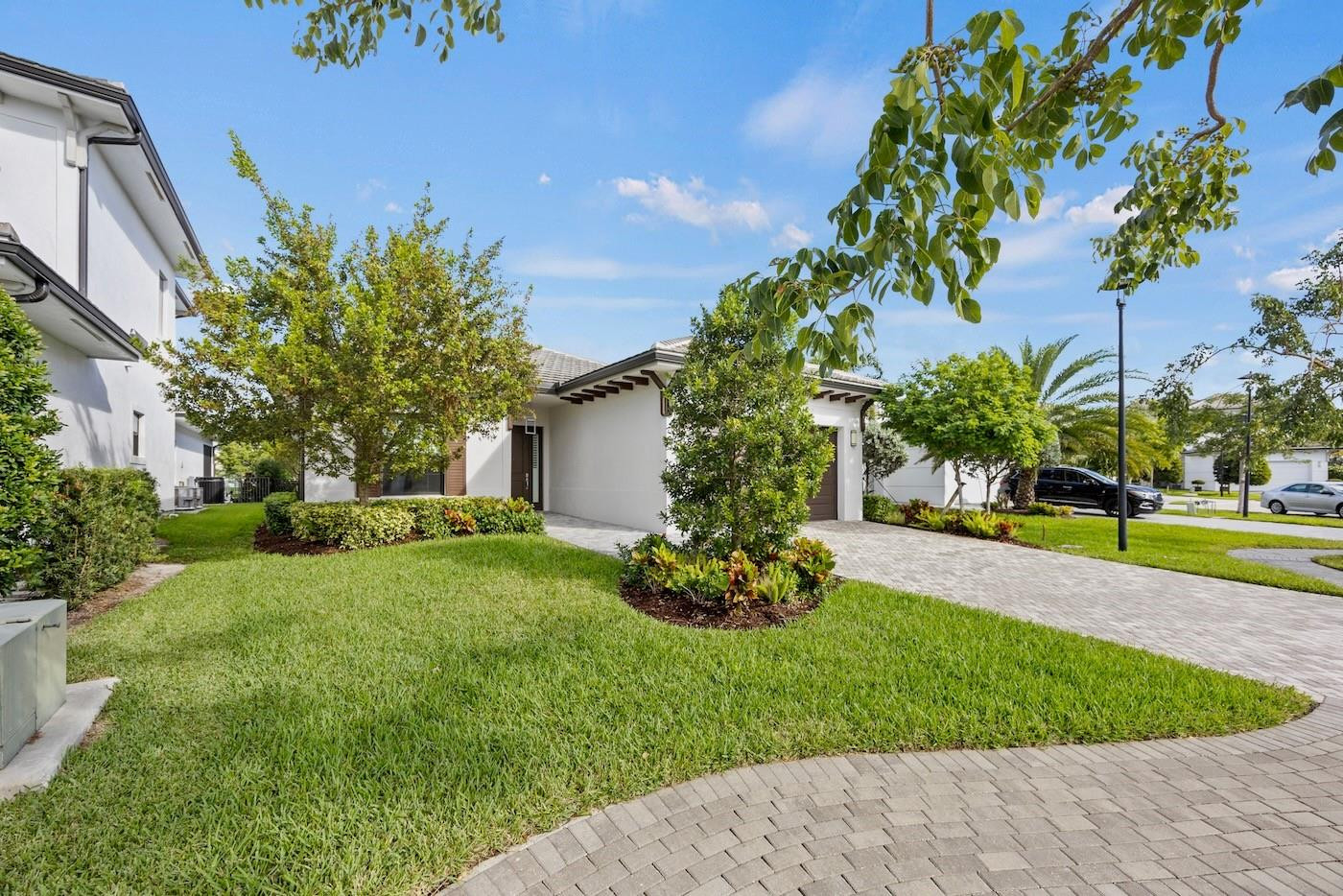 3069 Bellflower Circle