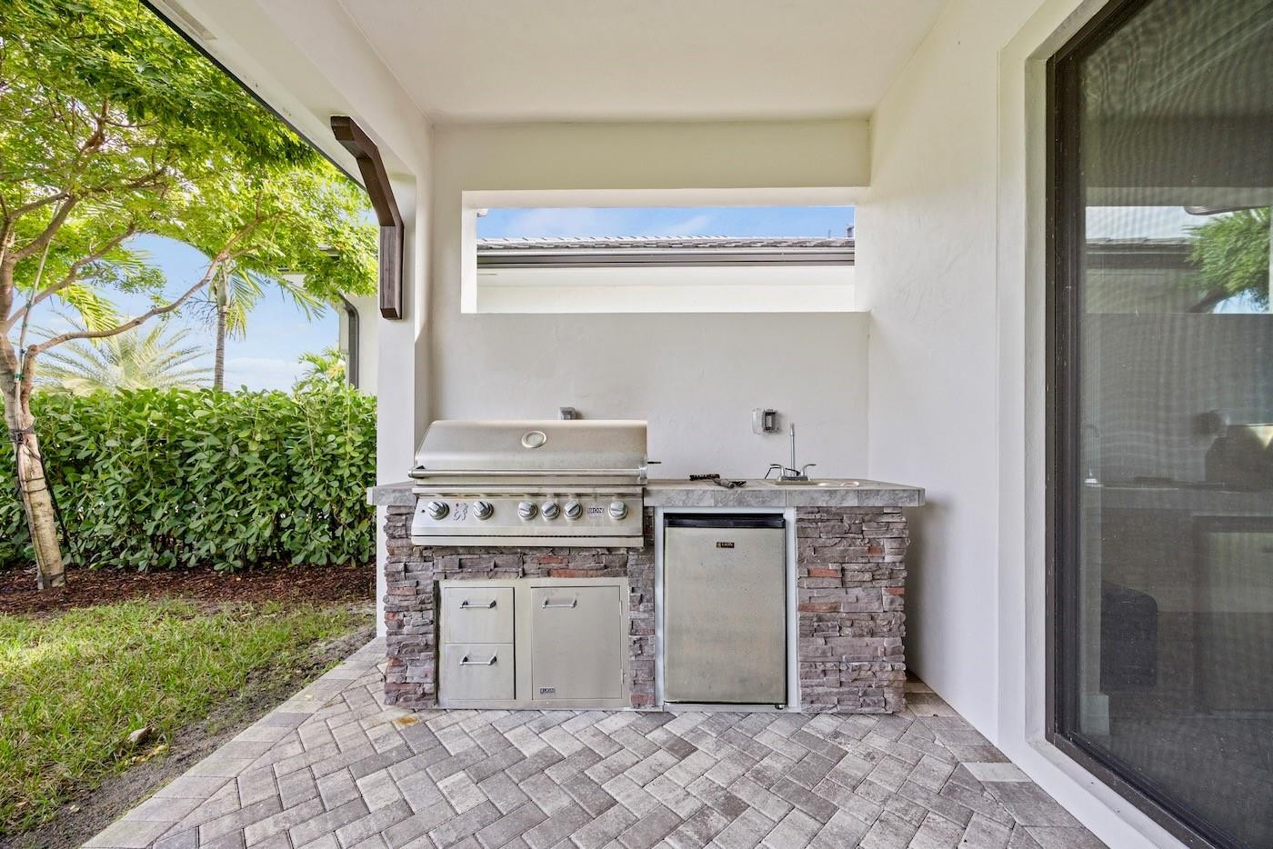 3069 Bellflower Circle