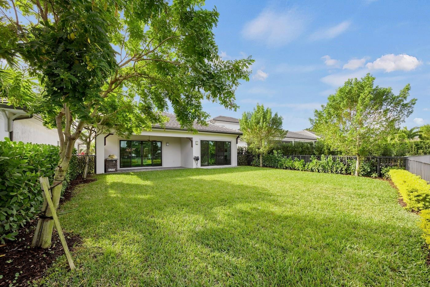 3069 Bellflower Circle