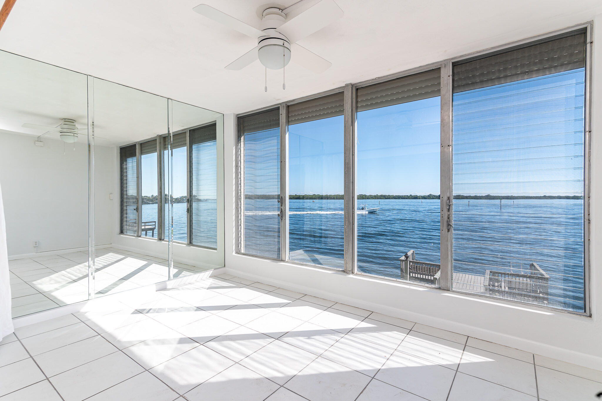 52 Yacht Club Drive 203
