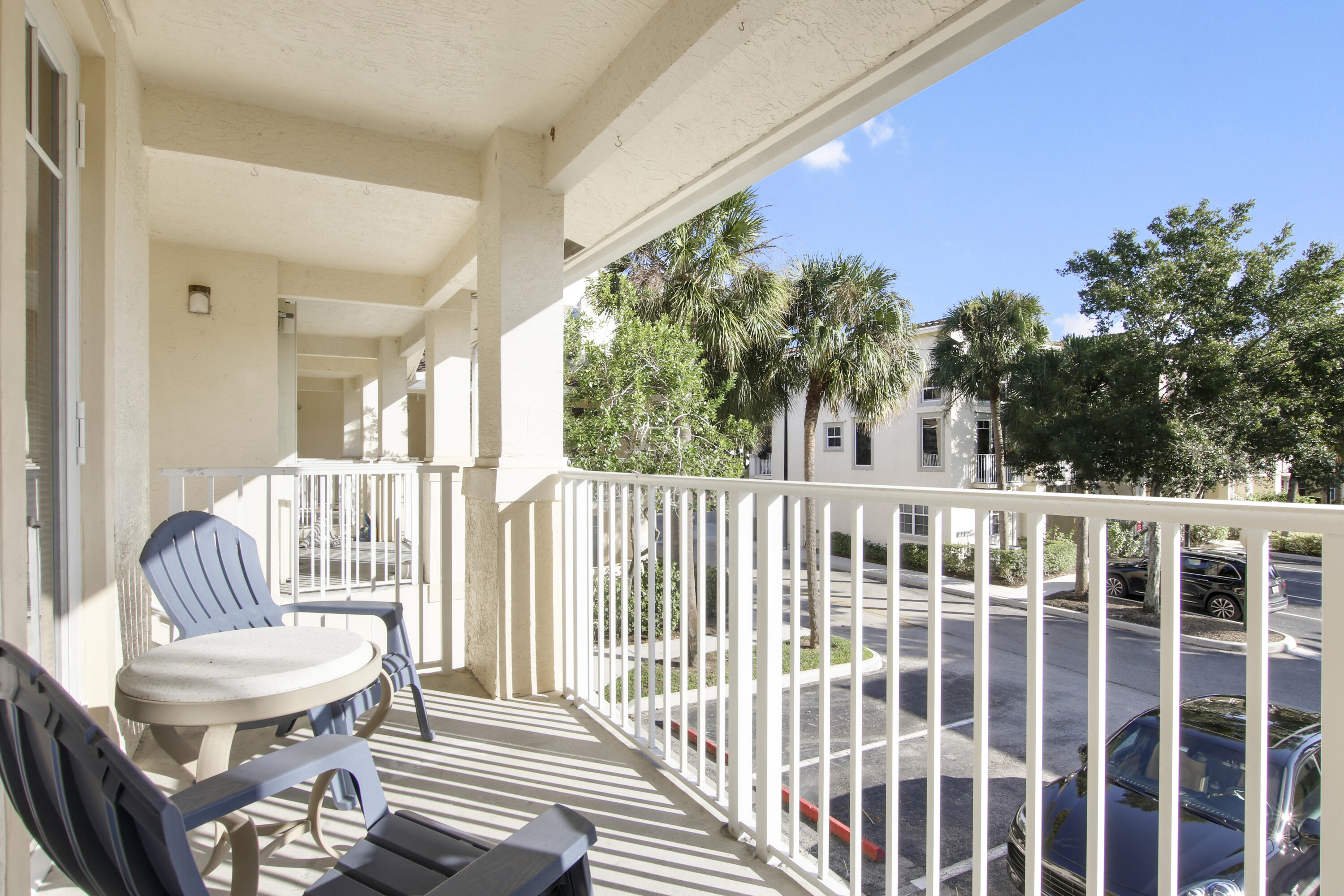 1116 University 24 Boulevard 24