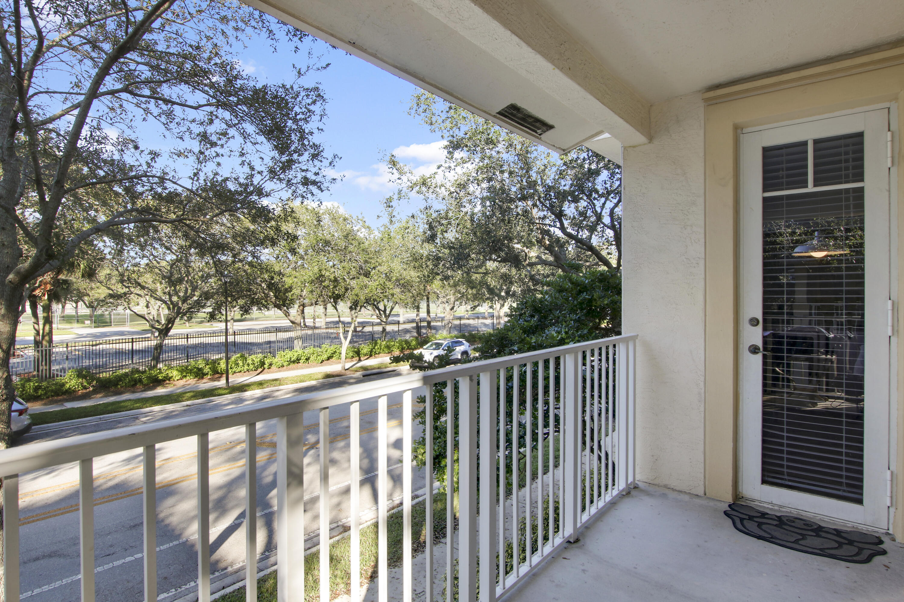1116 University 24 Boulevard 24
