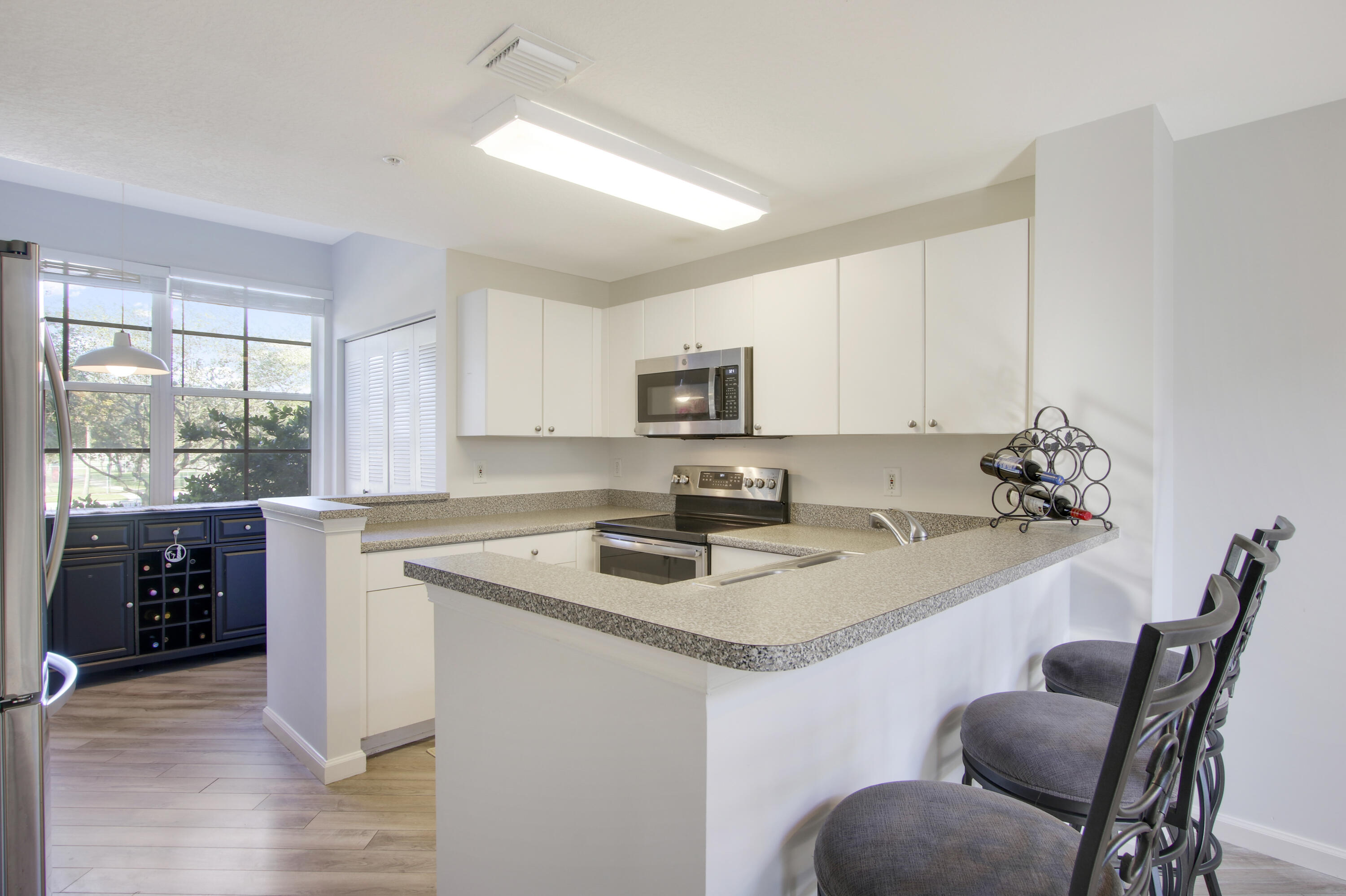 1116 University 24 Boulevard 24