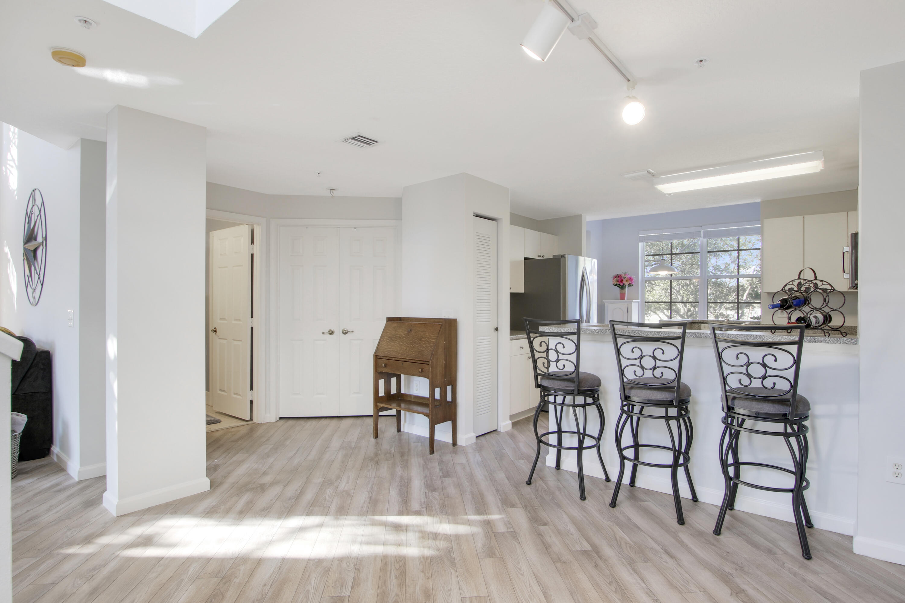 1116 University 24 Boulevard 24