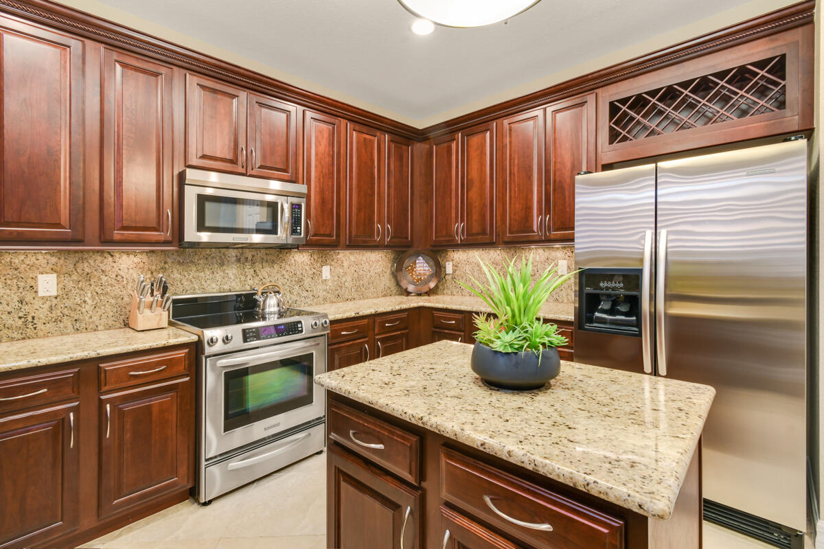 138 Tallow Trail