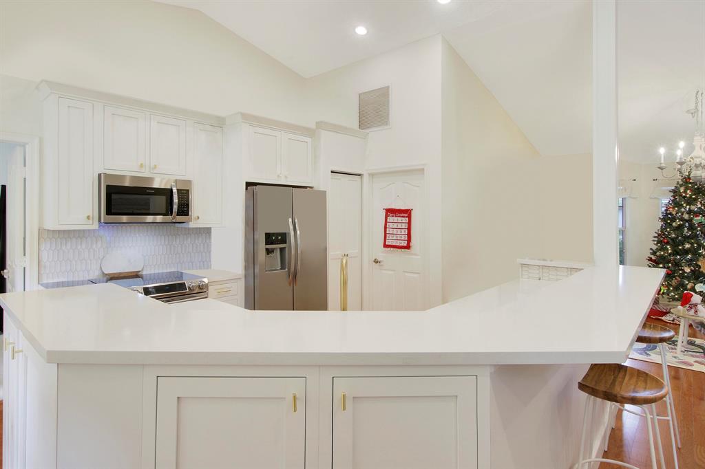 401 Mangrove Point