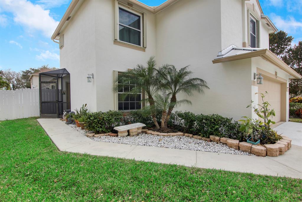 144 Pennock Landing Circle