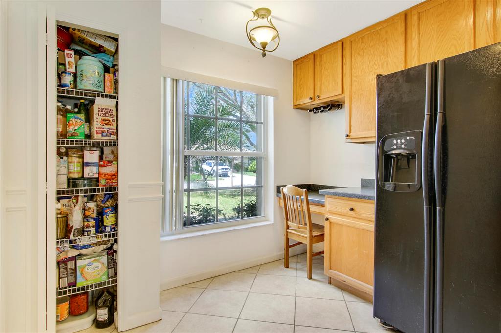 144 Pennock Landing Circle