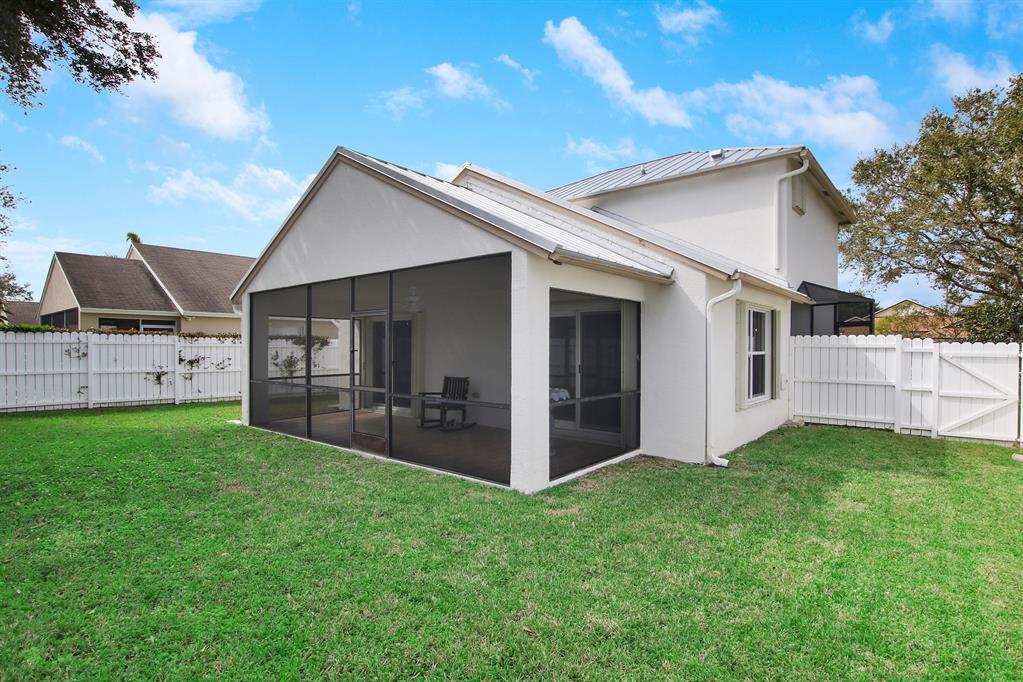 144 Pennock Landing Circle