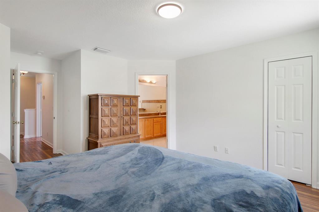 144 Pennock Landing Circle