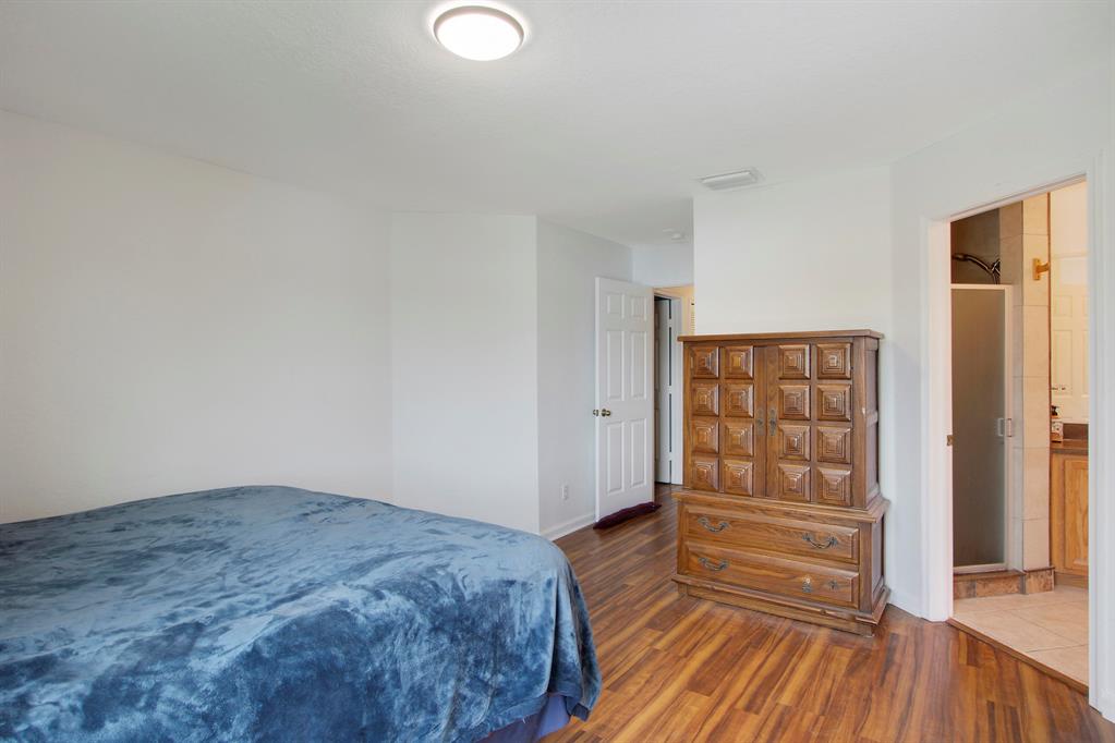 144 Pennock Landing Circle