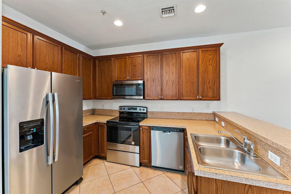 110 Sea Plum Drive 104