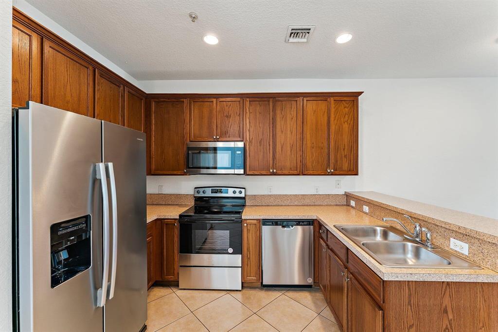 110 Sea Plum Drive 104