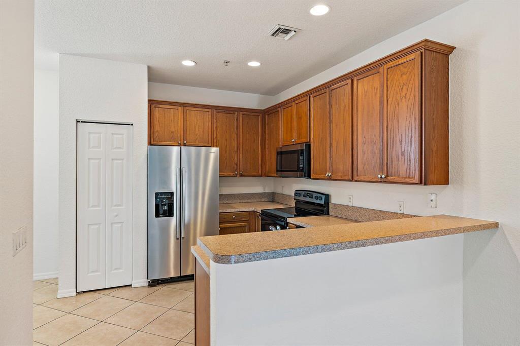 110 Sea Plum Drive 104
