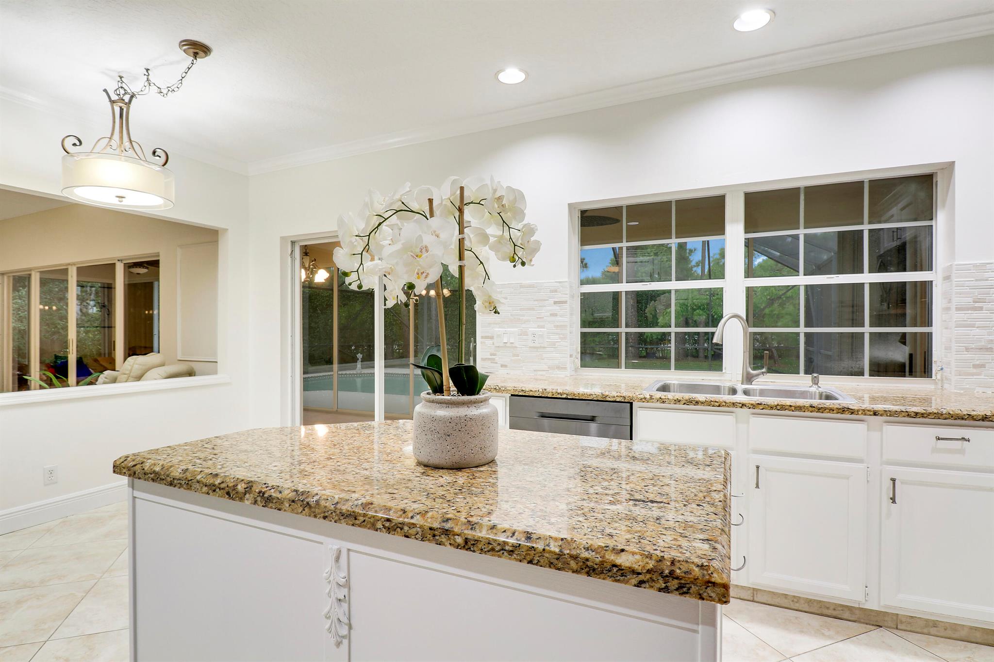 12901 Marsh Pointe Way