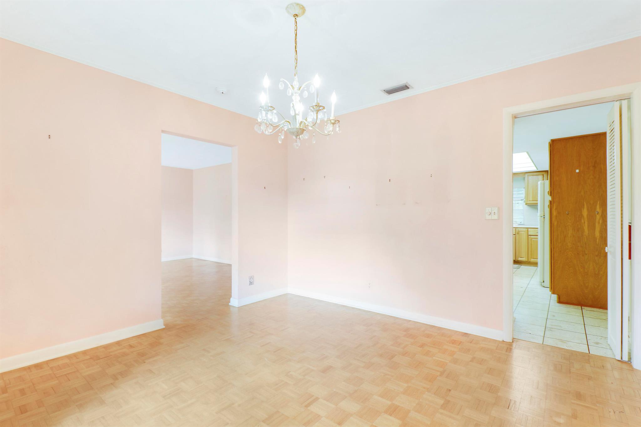 504 Greenway Drive