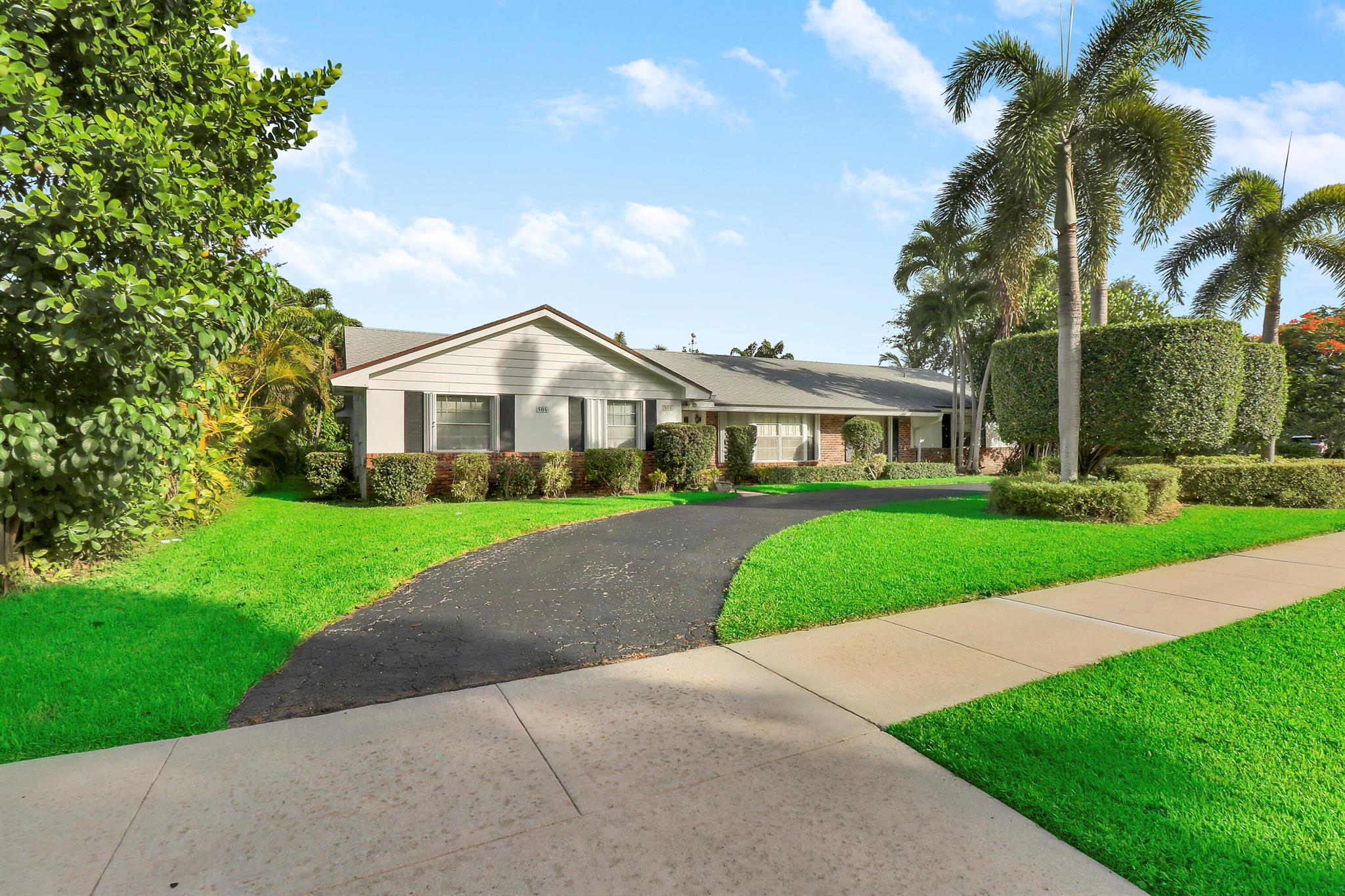 504 Greenway Drive