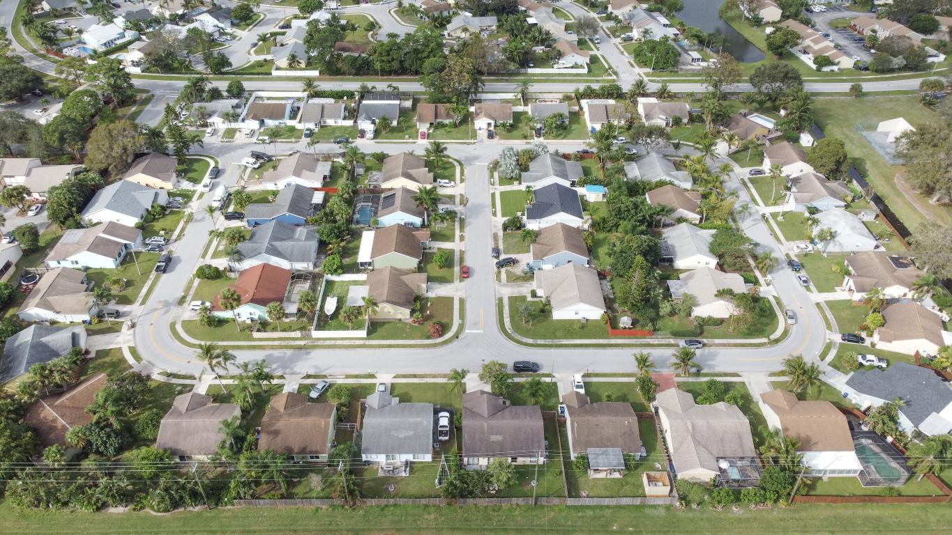 107 Greenbriar Drive
