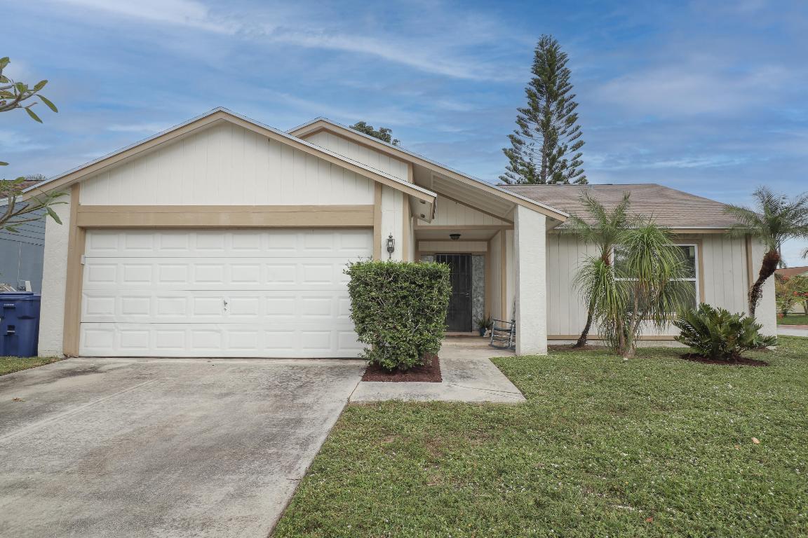107 Greenbriar Drive