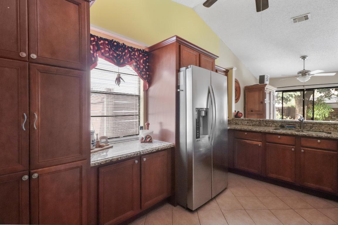 107 Greenbriar Drive